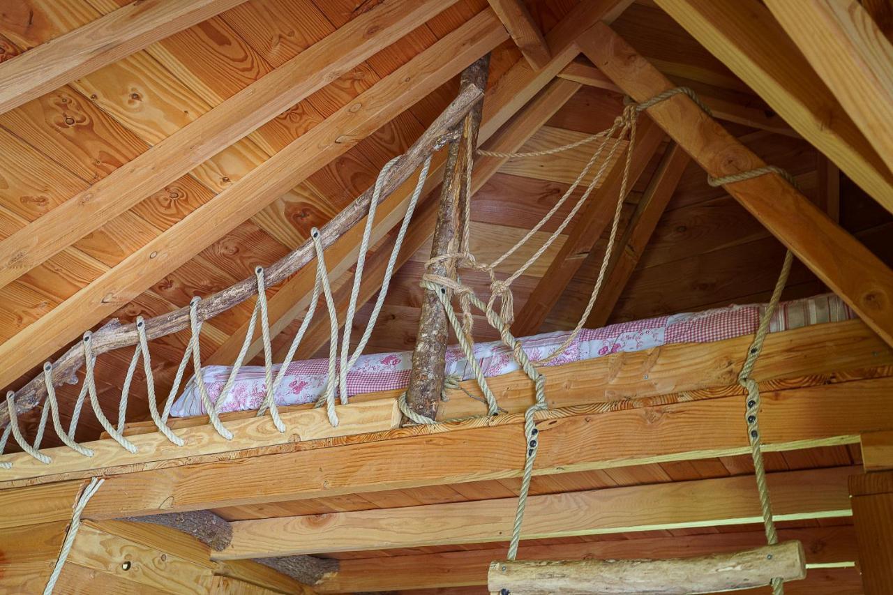 Cabane Perchee Dans Les Arbres Saint-Hilaire-en-Morvan Εξωτερικό φωτογραφία