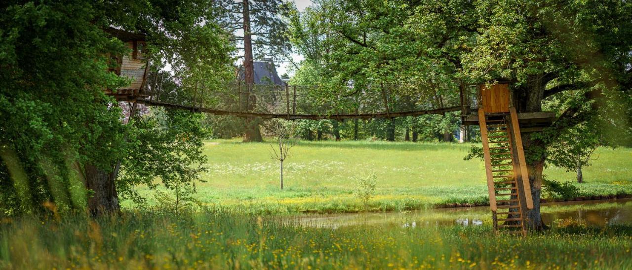 Cabane Perchee Dans Les Arbres Saint-Hilaire-en-Morvan Εξωτερικό φωτογραφία